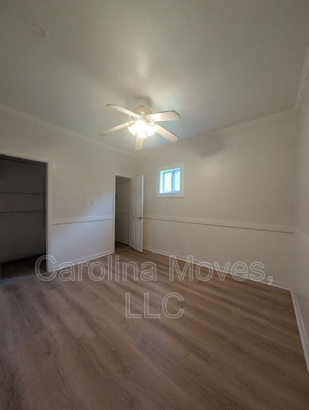 Greenville House: 38 Blake St