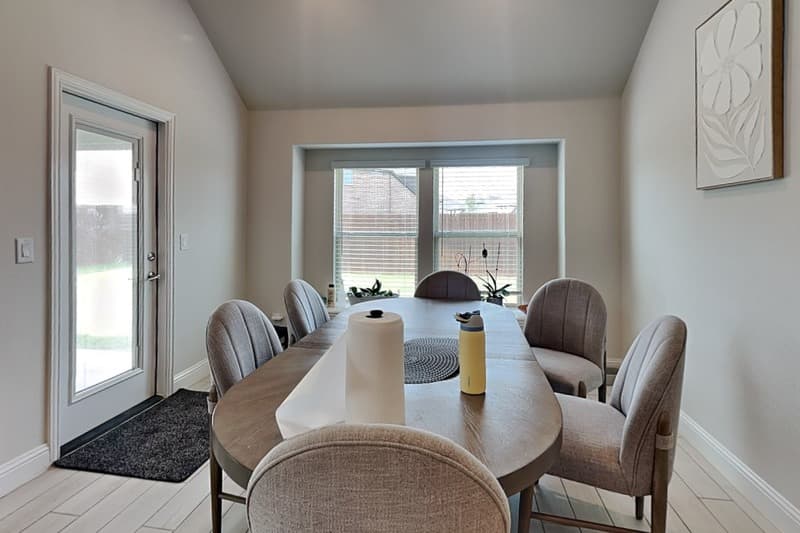 Forney House: 335 Chapel Hill Dr