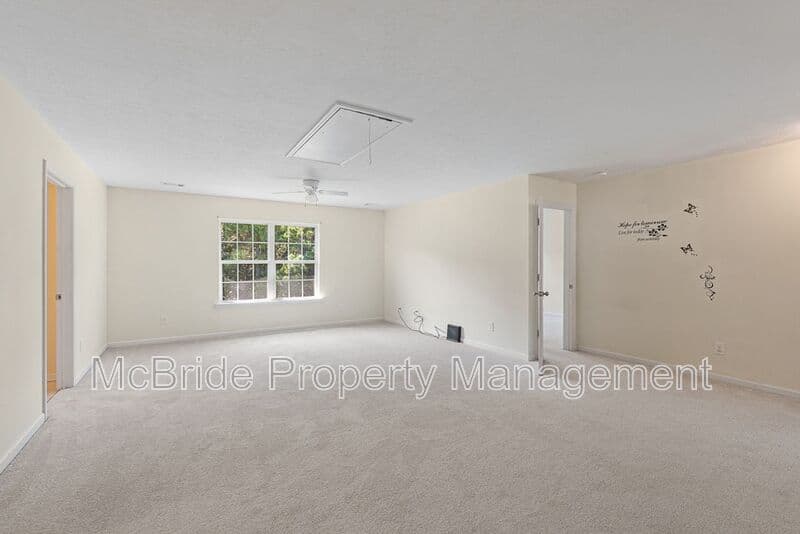 Martinez House: 3237 Riverstone Drive