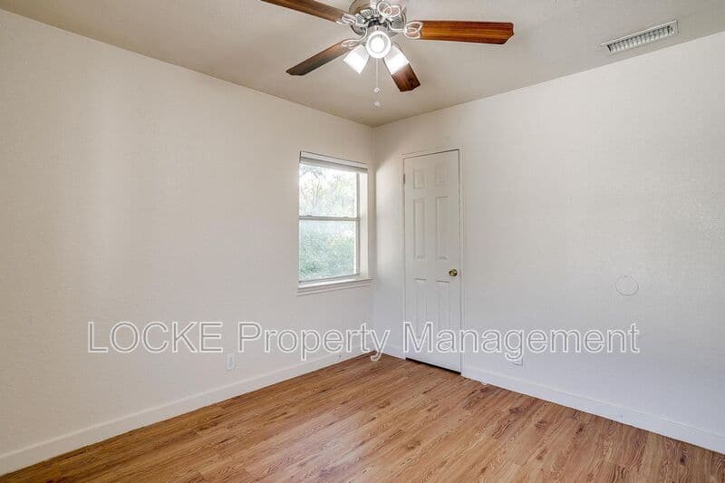 Fort Worth House: 3419 South University Drive