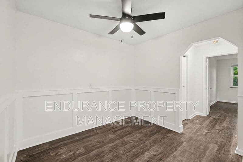 Cincinnati Condo: 629 Maple Dr