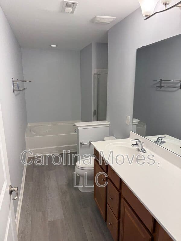 Mauldin Townhome: 479 Woodbark Ct.