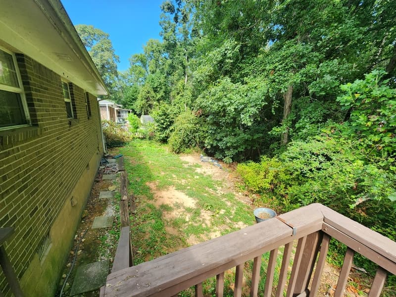 Norcross House: 829 East Glochester Place Northwest