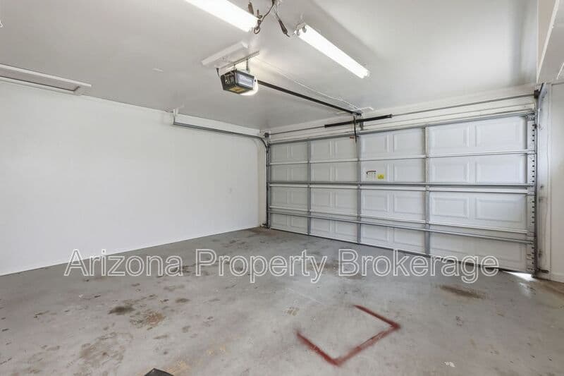 Tempe House: 2167 E. Palmcroft Dr.