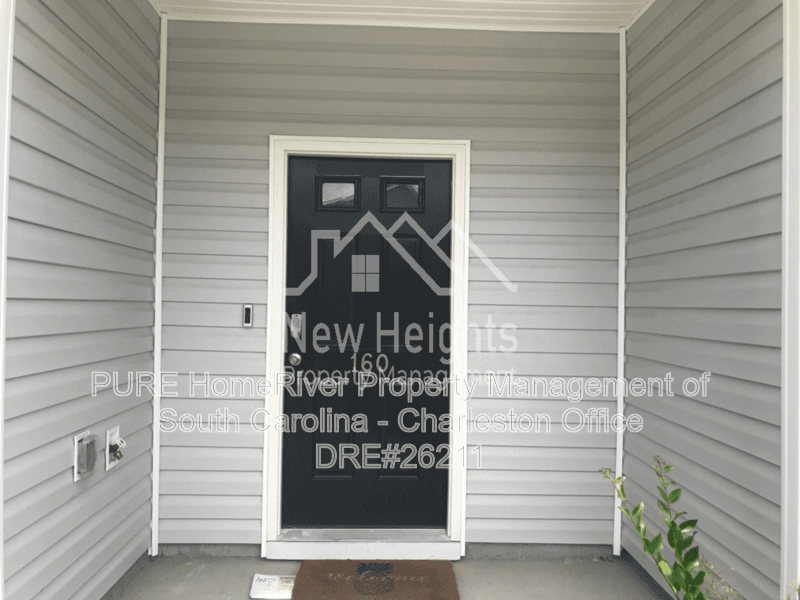 Goose Creek House: 160 Buchanan Cir