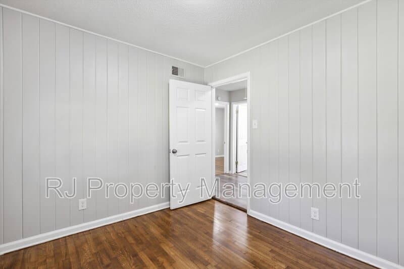 Memphis House: 3308 Norton Rd