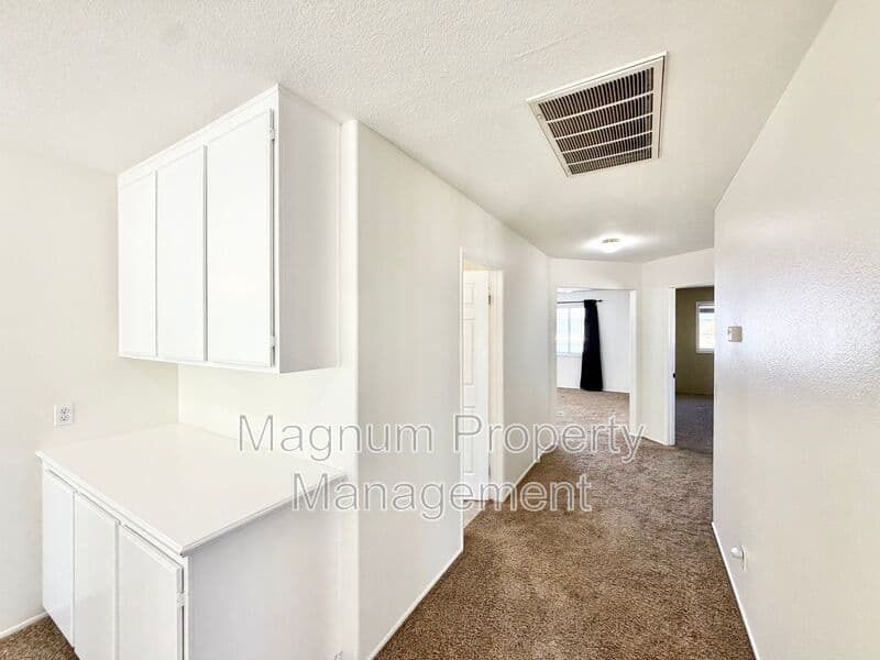 Murrieta House: 37168 Santa Rosa Glen Dr
