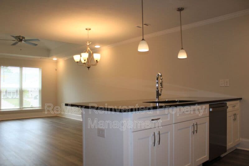 Graniteville House: 8116 Bannock Cir
