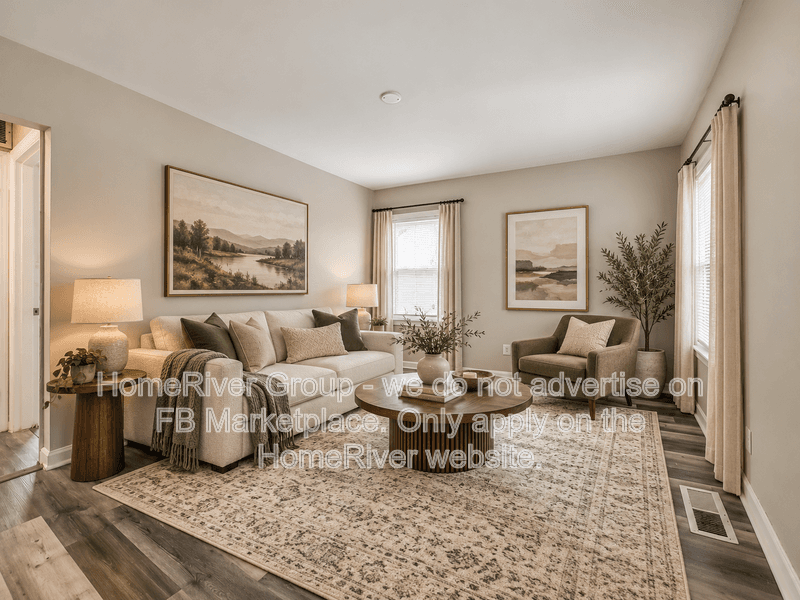 Saint Louis House: 8014 Patterson Dr