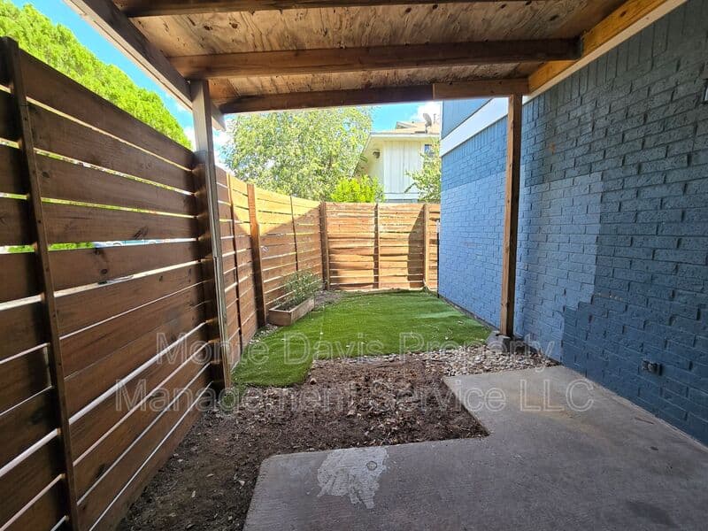 Austin Condo: 1309 Southport