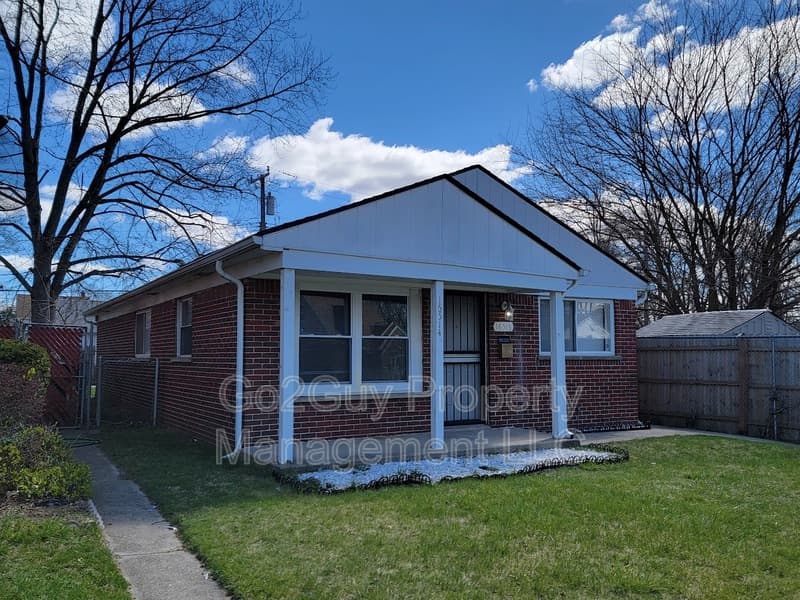 Detroit House: 16514 Mark Twain