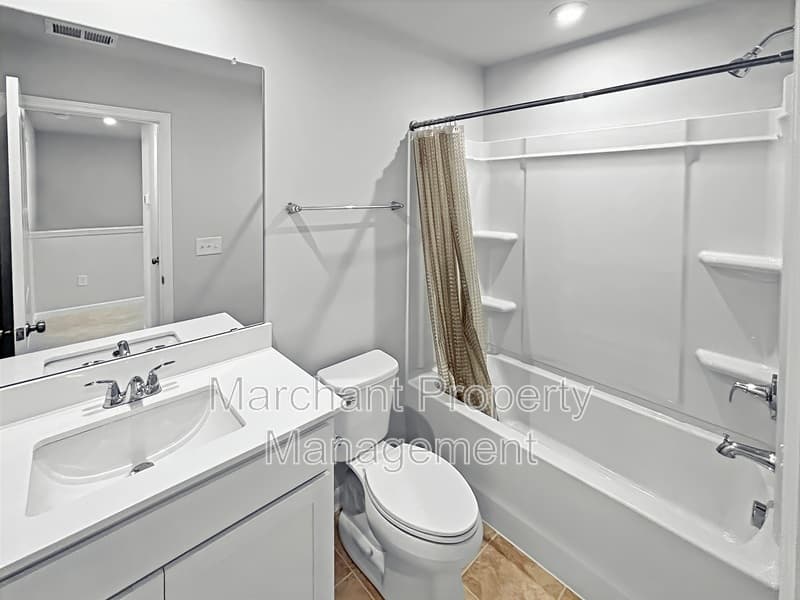 Mauldin Townhome: 331 Mykonos Drive