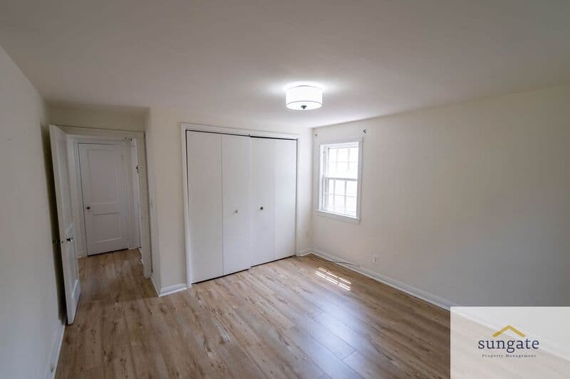 Baltimore House: 7023 Concord Rd