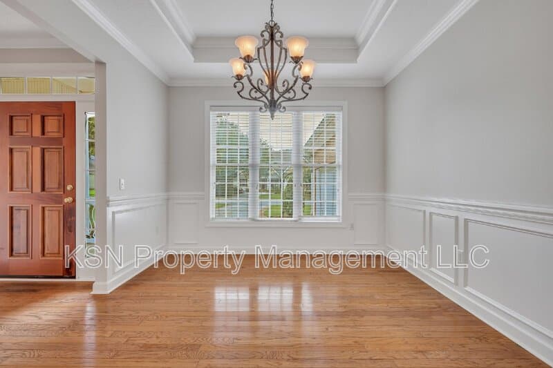Savannah House: 5 Southernwood Place