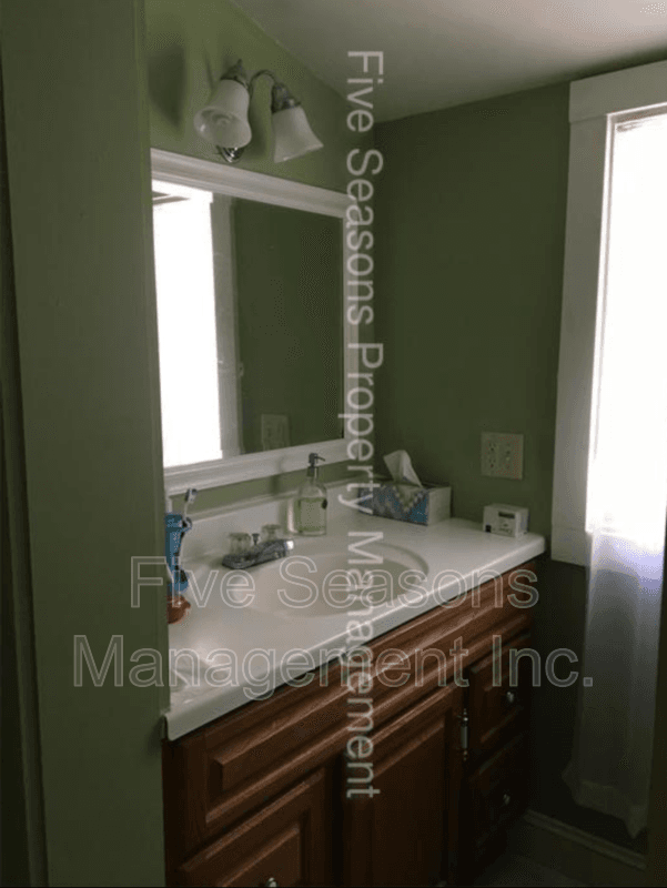 Burlington Condo: 77 North Union Street-1