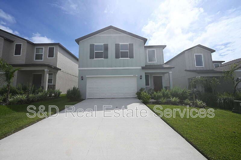 Lakeland House: 7847 Abagail Dr.