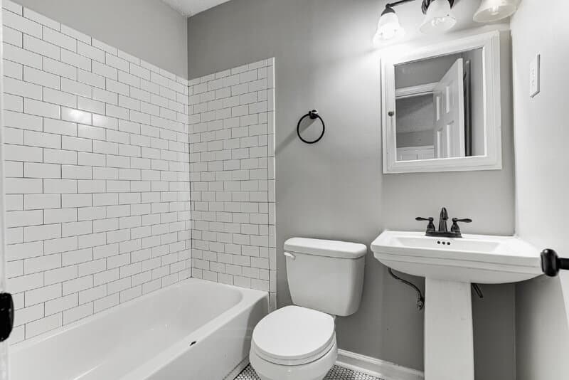 Memphis Condo: 2291 Madison Avenue