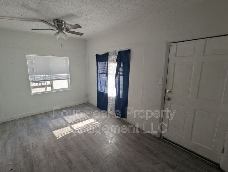 Phoenix House: 102 E. Hatcher Rd.