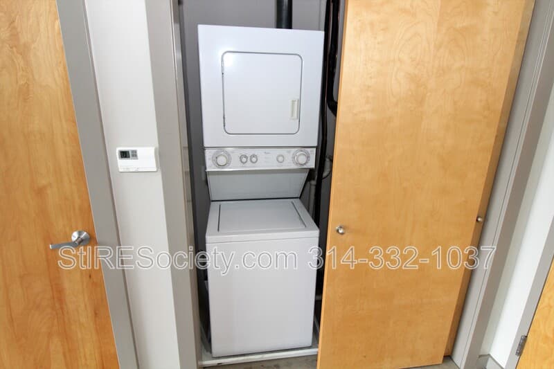 Saint Louis Apartment: 8125 Michigan Ave