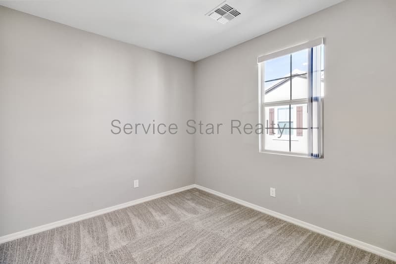 Phoenix House: 17214 N 9th Pl