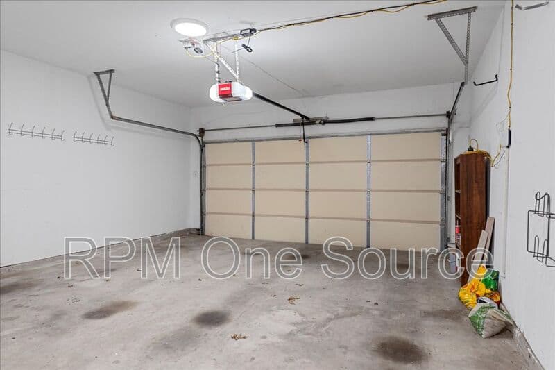 Plano House: 6752 Macintosh Drive