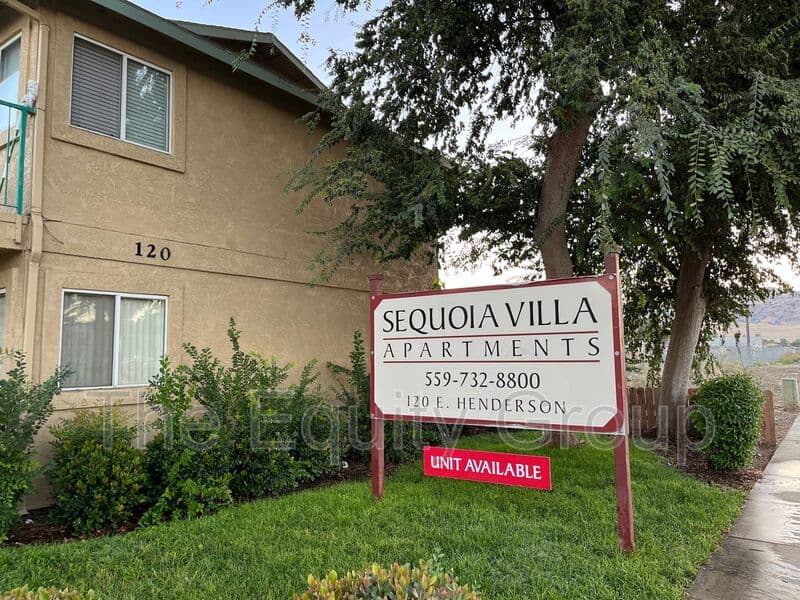 Porterville Condo: 120 E Henderson Ave