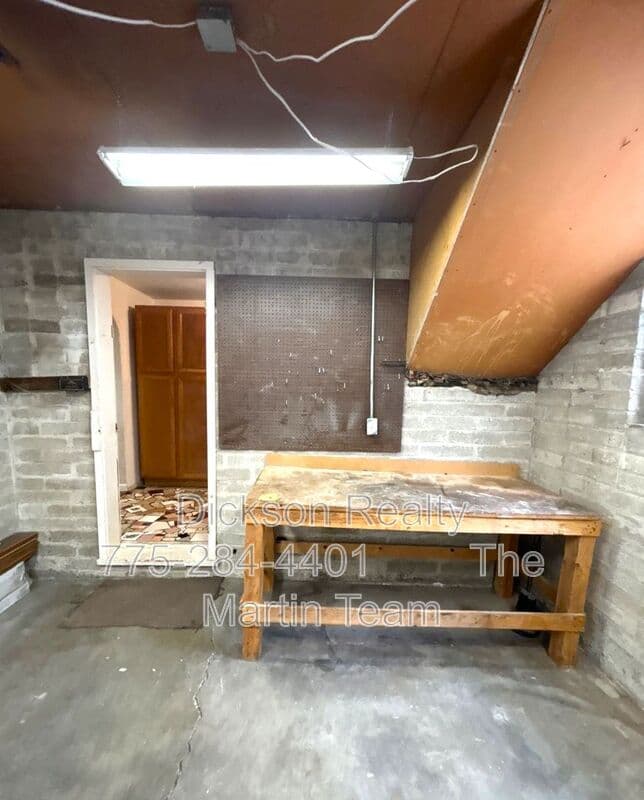 Reno House: 1155 Washington Street