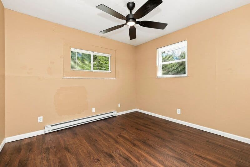 Dayton House: 2646 Home Ave