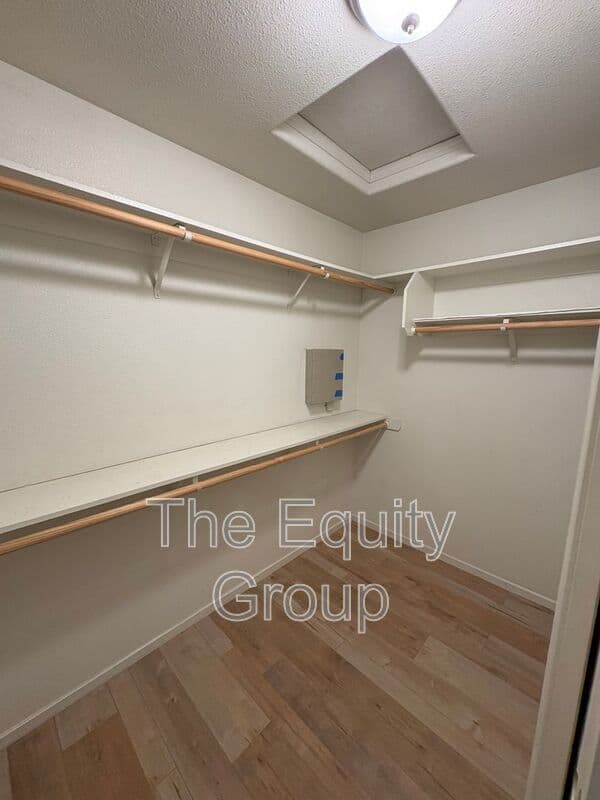 Visalia House: 3524 S. Lincoln Ct