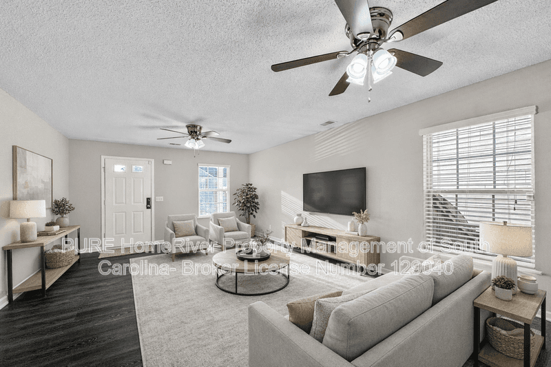 Lexington House: 108 Flyer Ct
