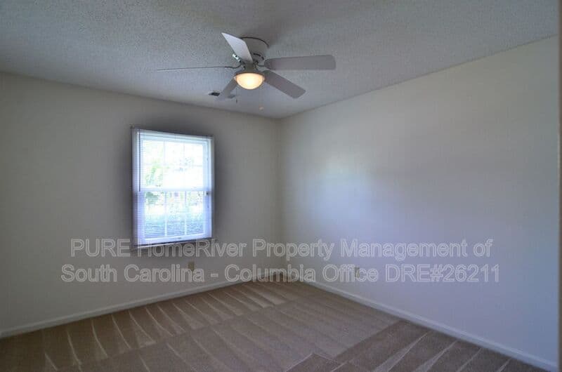 Columbia House: 22A Prices Ct