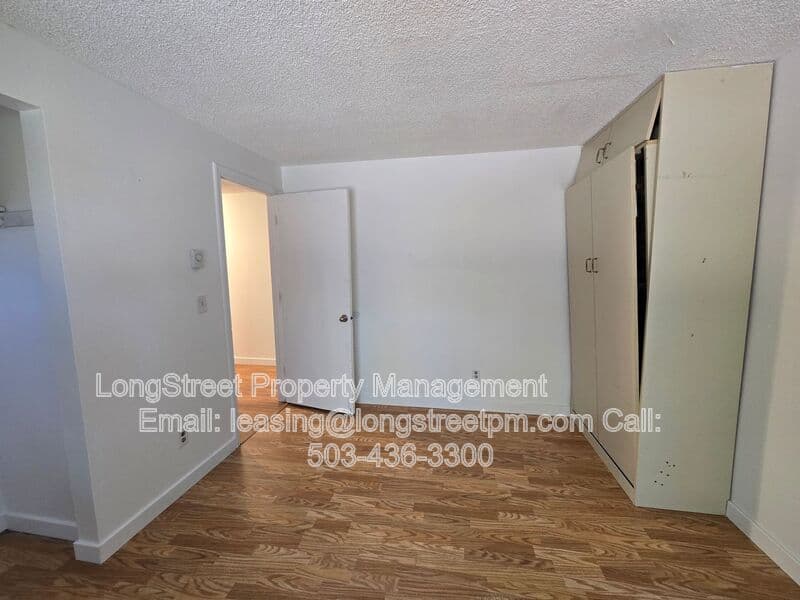 Philomath House: 2711 Newton St
