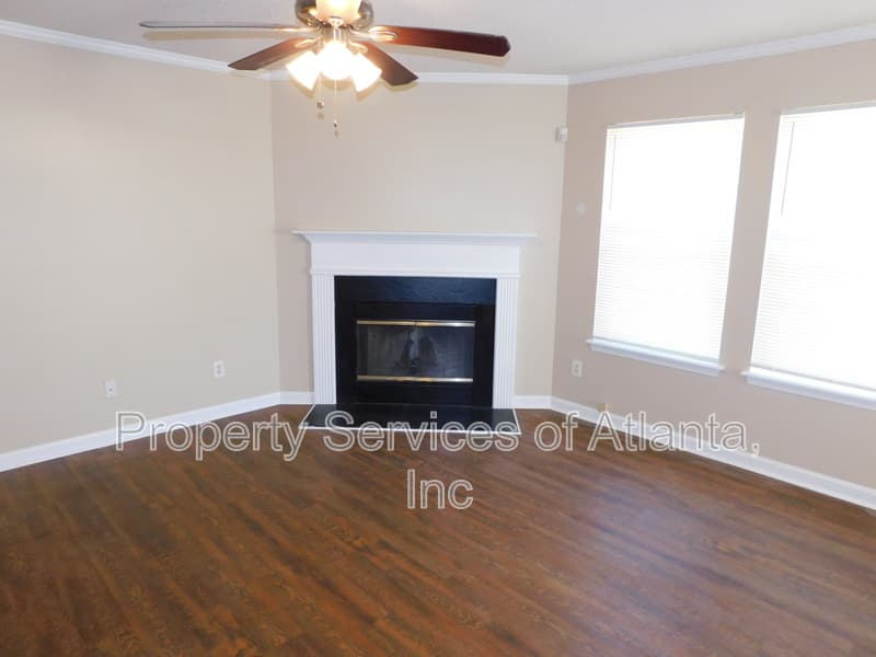 Douglasville House: 2228 Tuley Dr