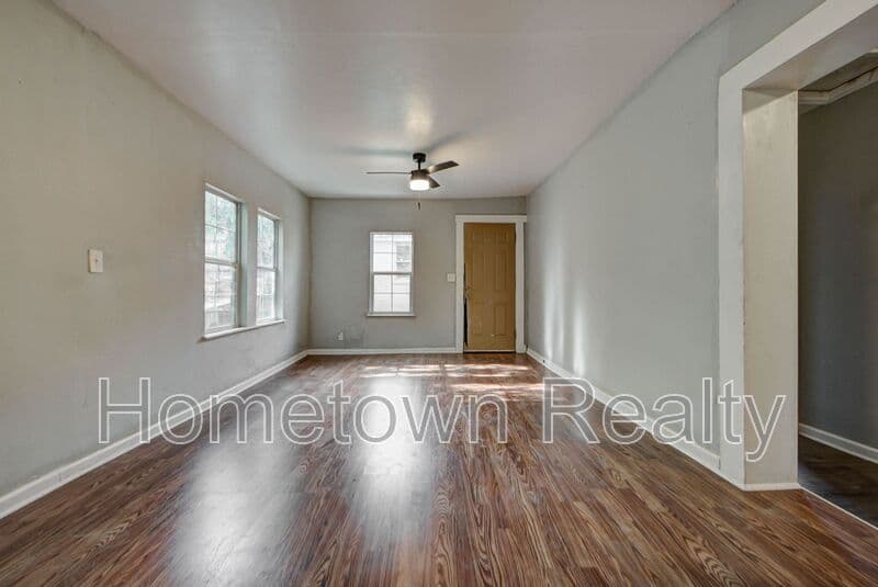 Oklahoma City House: 1801 E Madison Street