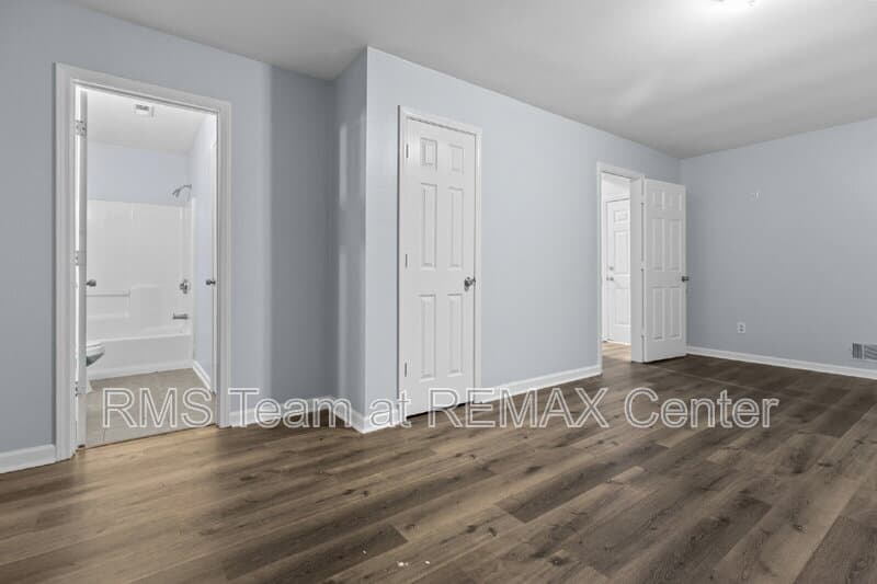 Decatur House: 2262 Cobb Creek Dr
