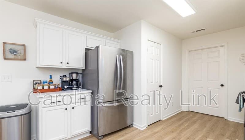 Charlotte House: Tarrywood Lane