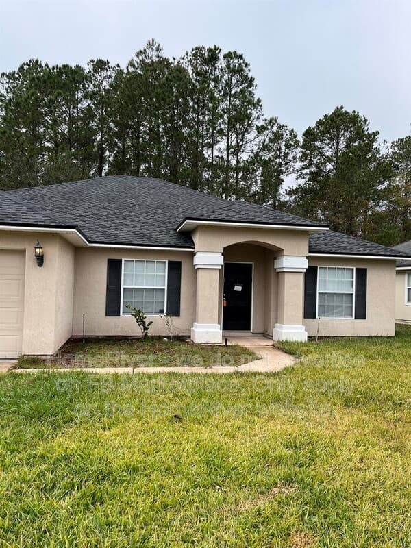Jacksonville House: 11008 Apple Blossom Trl W