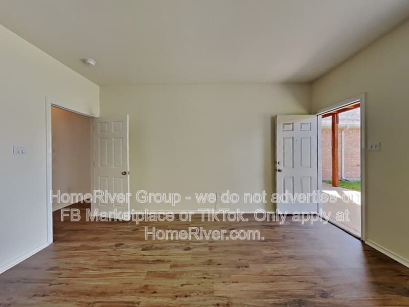 Frisco House: 12101 Jereme Trl