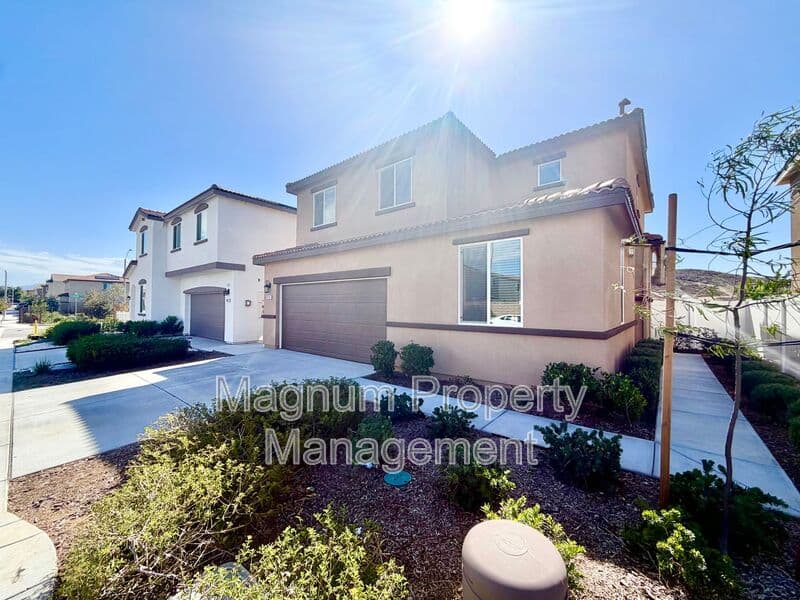 Winchester House: 31799 Woodbank Way