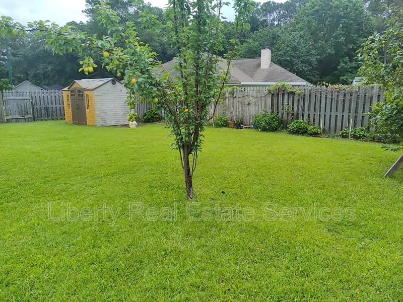 Hinesville House: 801 Hopeton Ct