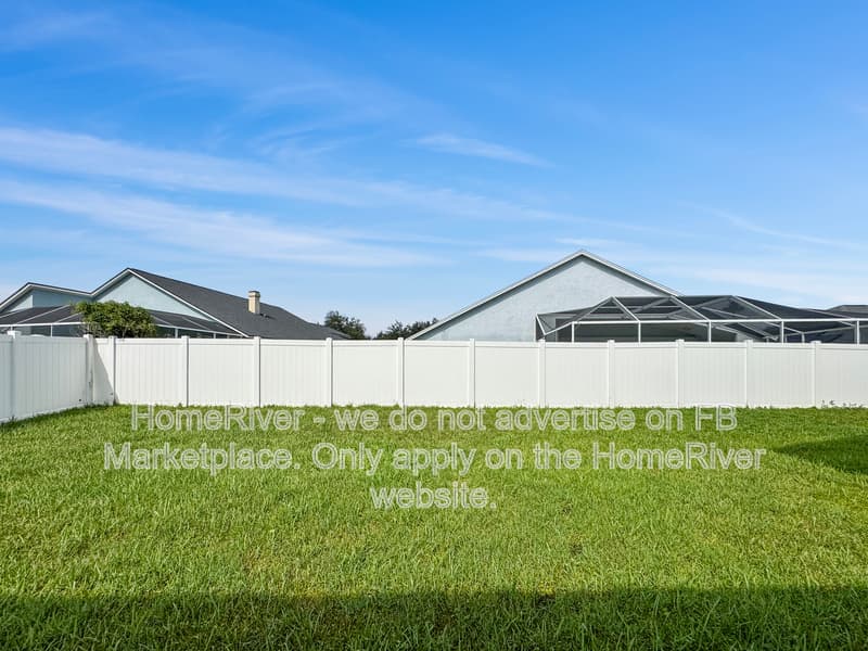 Tampa House: 10014 Cypress Shadow Ave