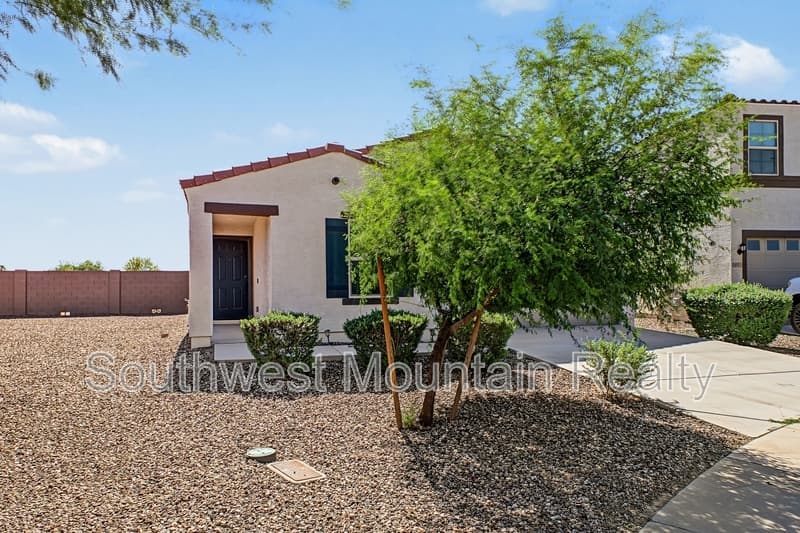 Coolidge House: 1333 W Pima Avenue