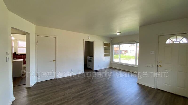 Dayton House: 1732 Harold Dr.