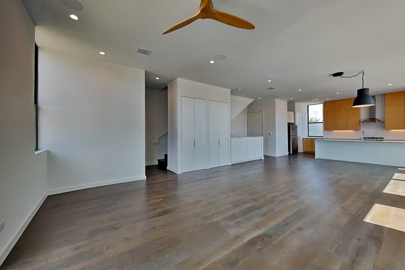 Dallas House: 103 Forest Star Dr
