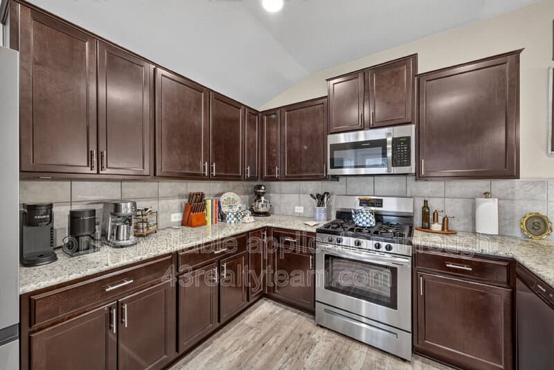 San Antonio House: 15562 Gray Catbird