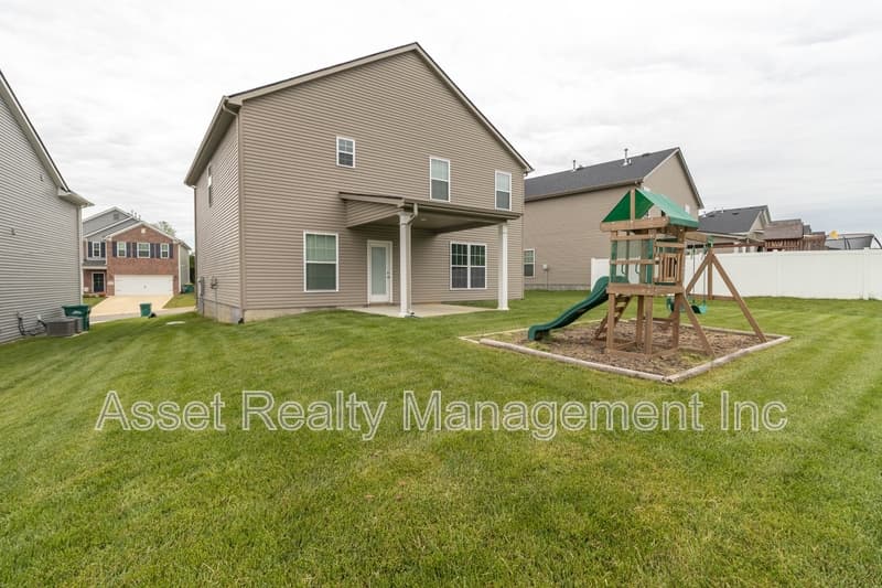 Knoxville House: 7832 Beeler Farms Ln
