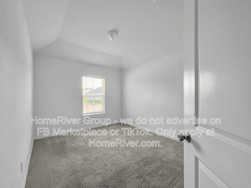 Royse City House: 353 Fire Rock Dr