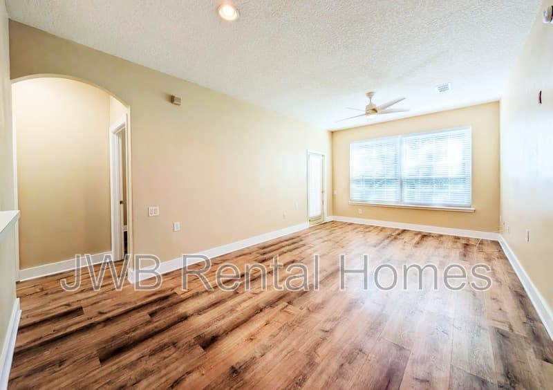 Jacksonville Condo: 10550 Baymeadows Rd #322