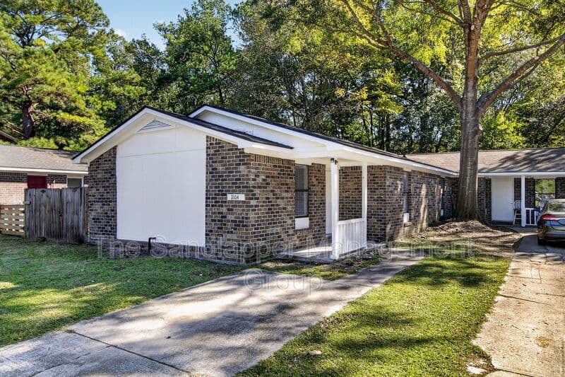 Summerville Condo: 110-A Jedi Lane