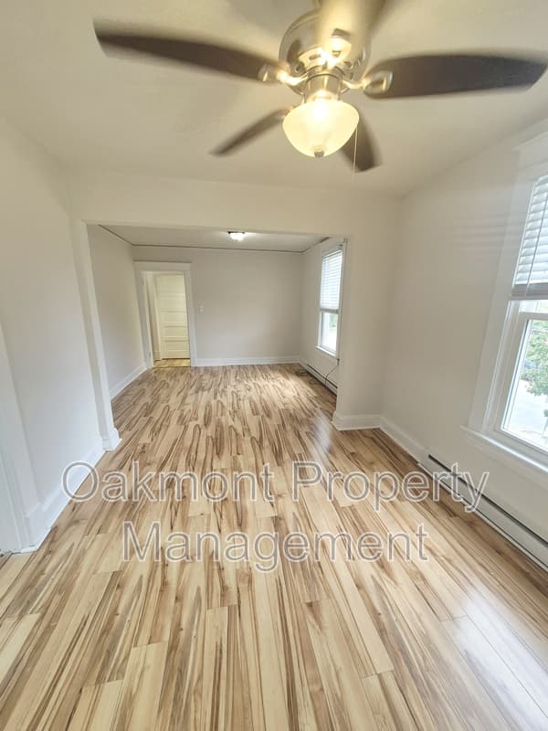 Madison Heights Townhome: 110 Phelps Road - B